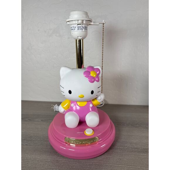 Sanrio Hello Kitty Table Lamp Light push Button Missing Shade 2007 KT3095 - Picture 1 of 6
